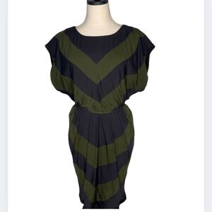 Alice + Olivia Black and Green Midi Dress